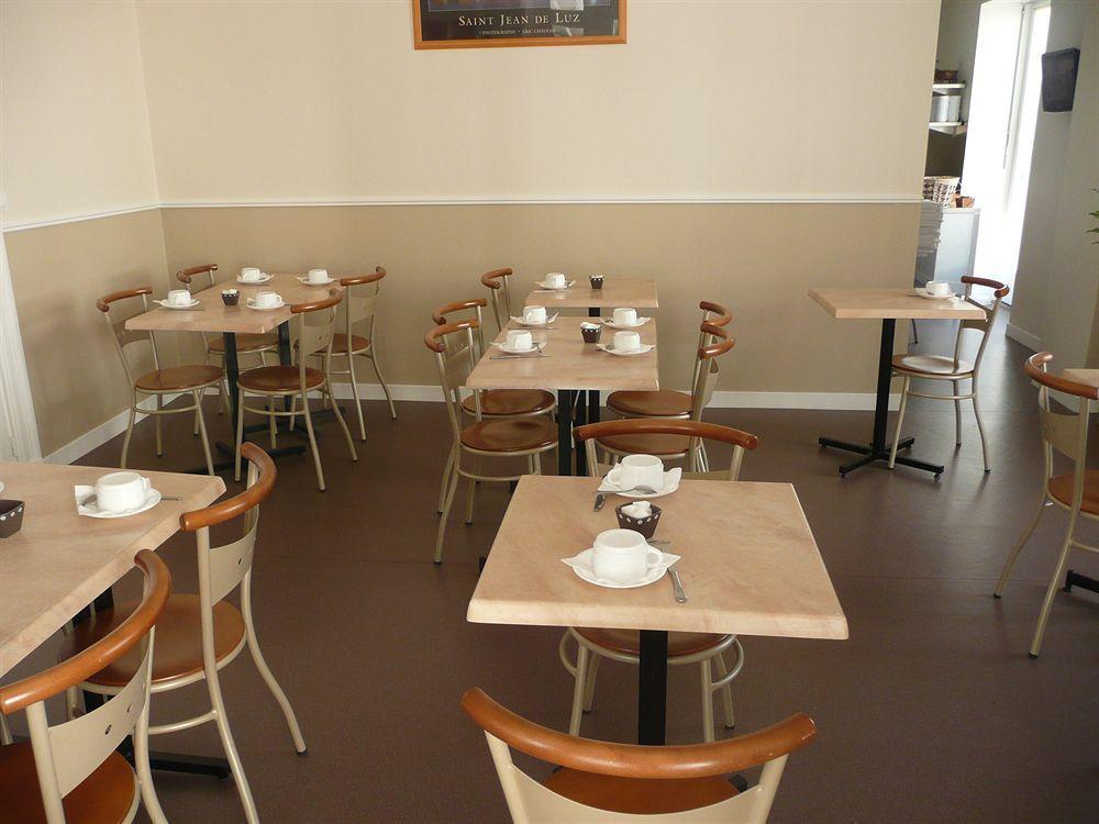 Alfred Hotels Les Halles Biarritz Kültér fotó